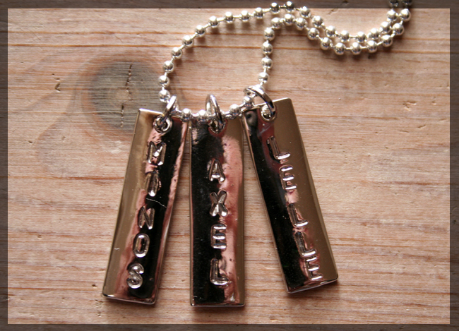 Beautiful necklace! Beautiful necklace!