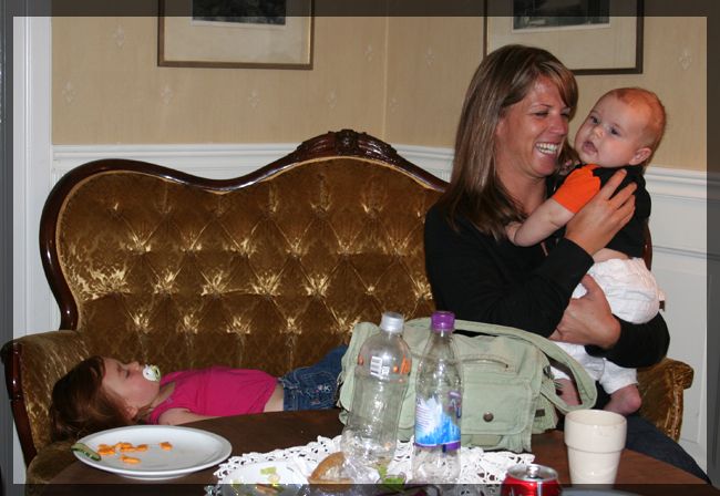 Linda and Axel! Linda and Axel!