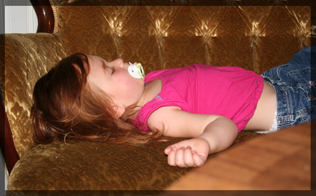 Rylie sleeping! Rylie sleeping!
