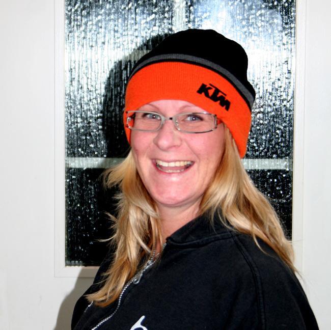 Annika in Lelles new KTM cap!